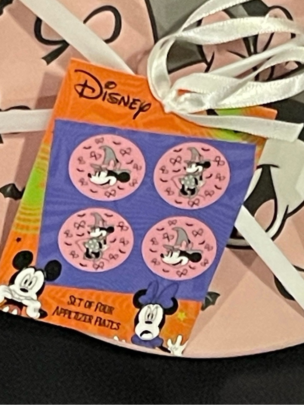 Halloween Disney Minnie Appetizer Plates, Set of 4 - Picture 4 of 4